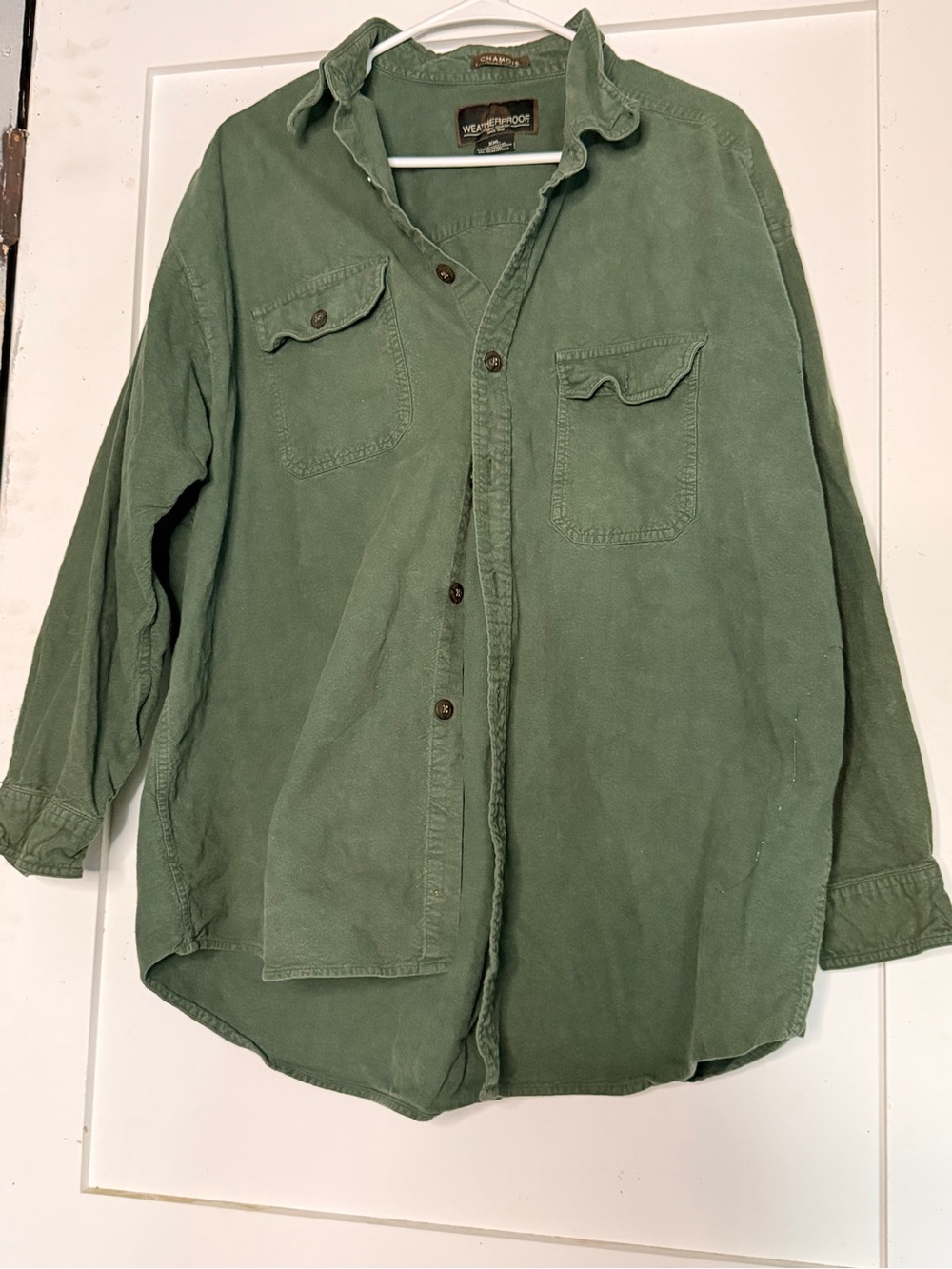 Weatherproof Men's Casual Button-Down Shirt in Olive Green